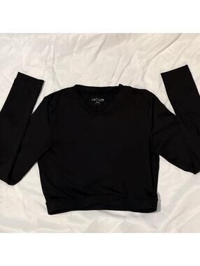 Refuge Black Long Sleeve Workout Crop Top